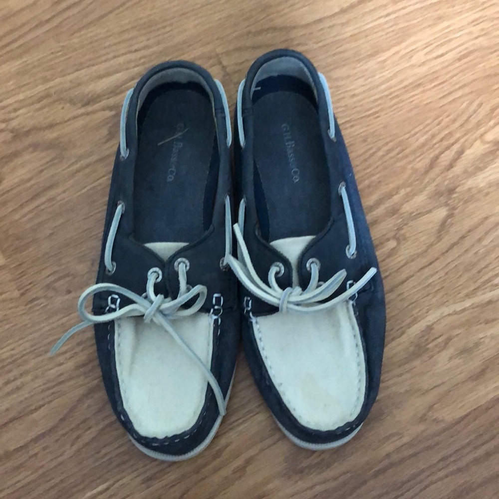 G.H Bass & co boat shoe